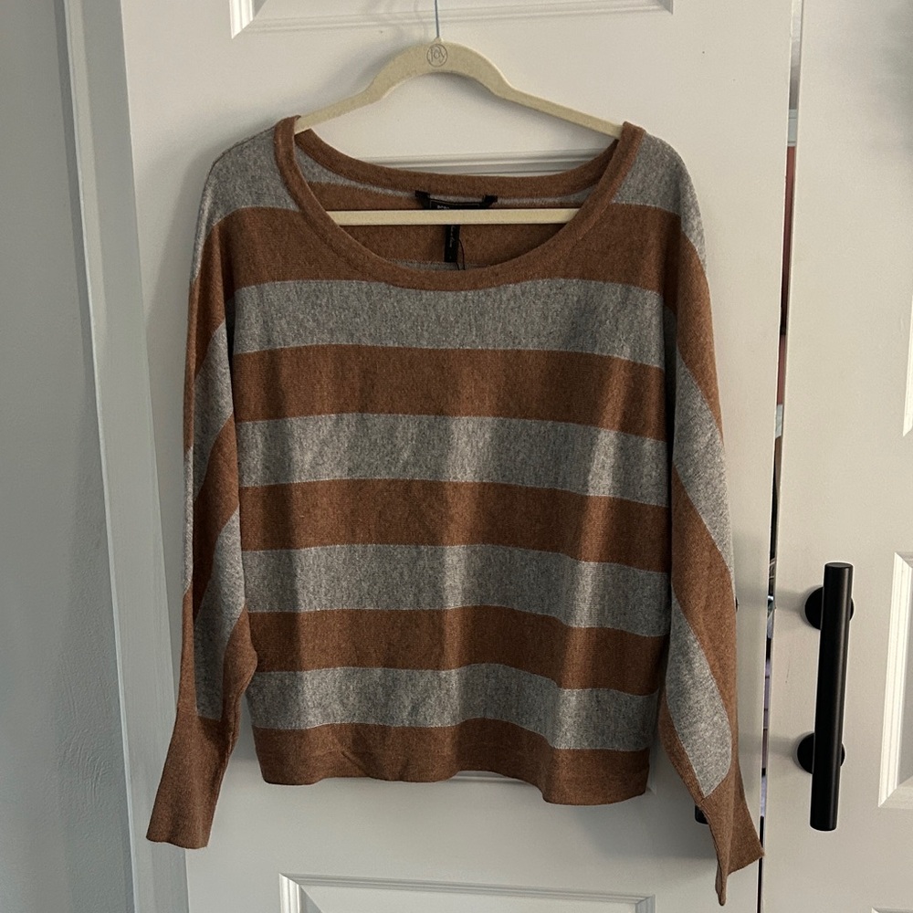 New‎ BCBG Striped Gray and Brown Women's wool blend Sweater large